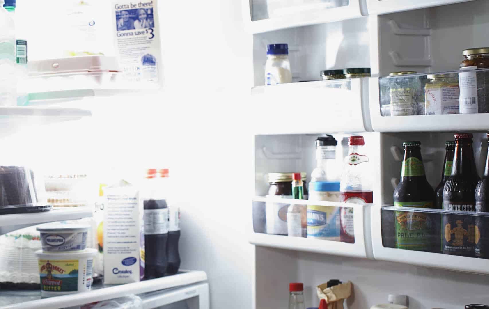 How To Remove A Stuck Refrigerator Light Bulb Diy Repair Clinic